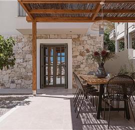 5 bedroom villa with indoor and outdoor pool in Chania town, sleeps 10
